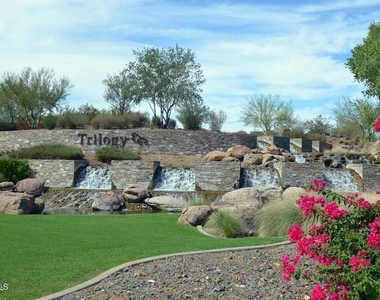12357 W Maya Way - Photo Thumbnail 18