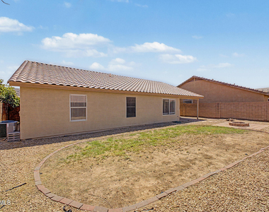 930 E Harwell Road - Photo Thumbnail 36