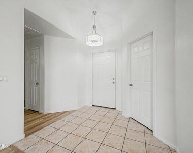 930 E Harwell Road - Photo Thumbnail 4