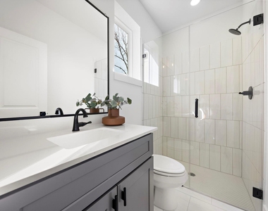 835 Elkhart Street - Photo Thumbnail 26