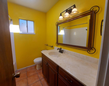 2604 Inverrary Drive - Photo Thumbnail 11