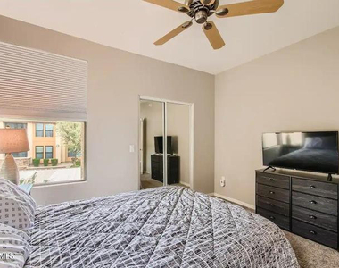 6900 E Princess Drive - Photo Thumbnail 6