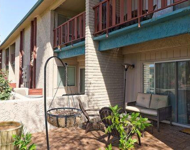 4354 N 82nd Street - Photo Thumbnail 2