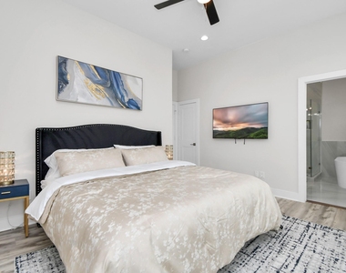 2401 Chapman Street - Photo Thumbnail 23