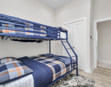 2401 Chapman Street - Photo Thumbnail 34