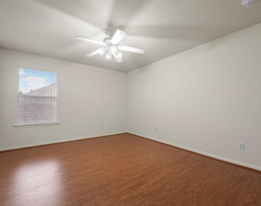 11515 Timberly Park Lane - Photo Thumbnail 24