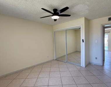 4440 W Yucca Street - Photo Thumbnail 22