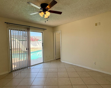 4440 W Yucca Street - Photo Thumbnail 25