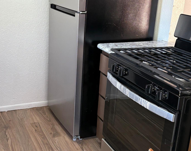 470 E Date Street - Photo Thumbnail 1