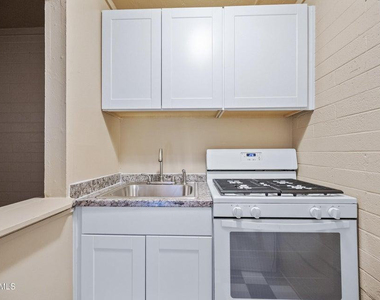 343 W Portland Street - Photo Thumbnail 7