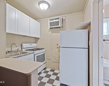 343 W Portland Street - Photo Thumbnail 6