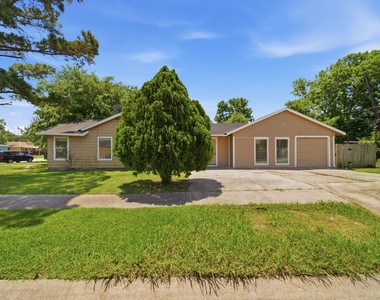 1102 Johnson Street - Photo Thumbnail 1