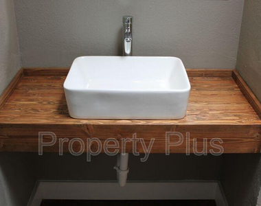 1228 S Mckemy Street - Photo Thumbnail 11