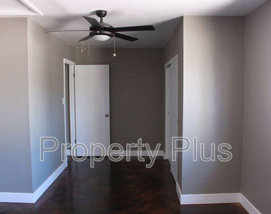 1228 S Mckemy Street - Photo Thumbnail 8