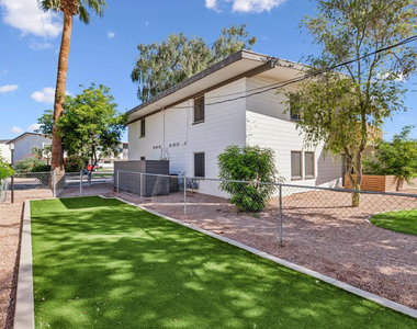 5128 N 15th Street - Photo Thumbnail 11