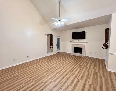 13310 Misty Mill Drive - Photo Thumbnail 12
