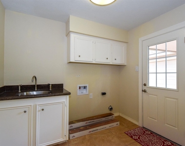 11914 Normont Drive - Photo Thumbnail 15