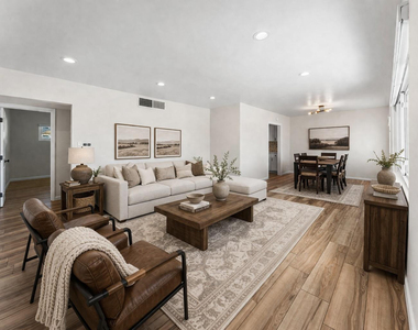 8302 E Windsor Avenue - Photo Thumbnail 11