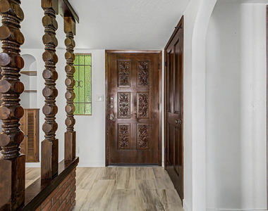 37210 N Tranquil Trail - Photo Thumbnail 5
