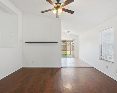 15033 W Ventura Street - Photo Thumbnail 5