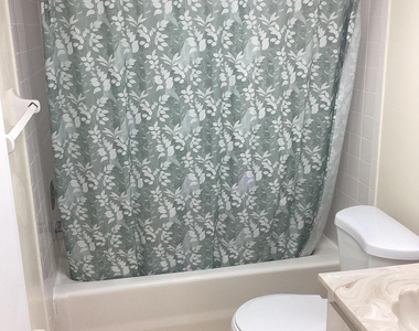 2106 Tarrytown Lane Ne - Photo Thumbnail 21