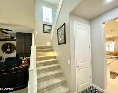 1949 W Yellowstone Way - Photo Thumbnail 23