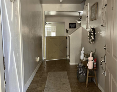 40893 W Bedford Drive - Photo Thumbnail 7