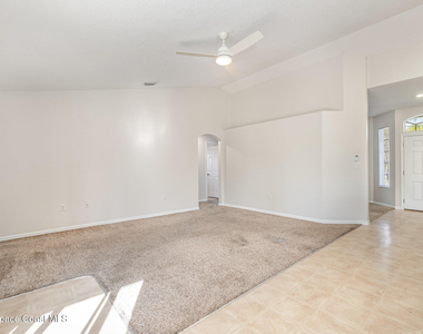 1198 Kenmore Street Nw - Photo Thumbnail 4