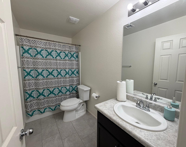 7217 W Golden Lane - Photo Thumbnail 30