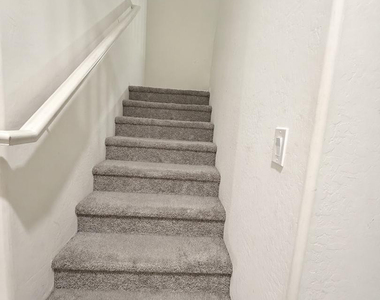7217 W Golden Lane - Photo Thumbnail 9