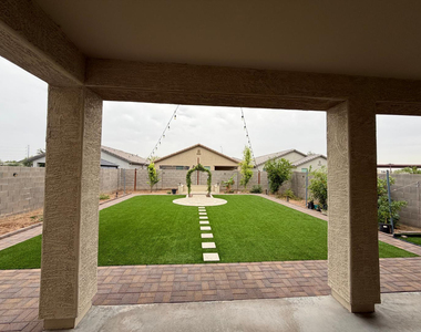 7217 W Golden Lane - Photo Thumbnail 14