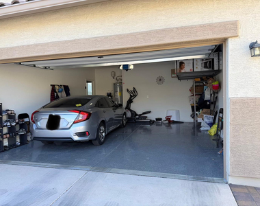 7217 W Golden Lane - Photo Thumbnail 2
