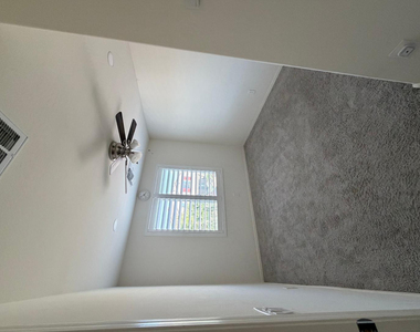 7217 W Golden Lane - Photo Thumbnail 31