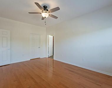 33550 N Dove Lakes Drive - Photo Thumbnail 19