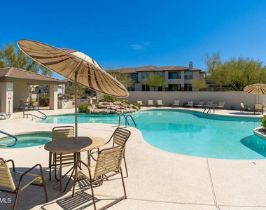 33550 N Dove Lakes Drive - Photo Thumbnail 38