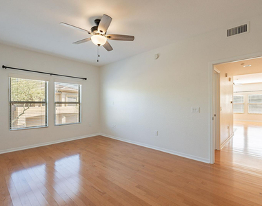 33550 N Dove Lakes Drive - Photo Thumbnail 21