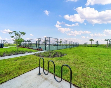 925 Dugan Circle Se - Photo Thumbnail 29