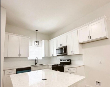 9705 Garcroft  Street - Photo Thumbnail 3