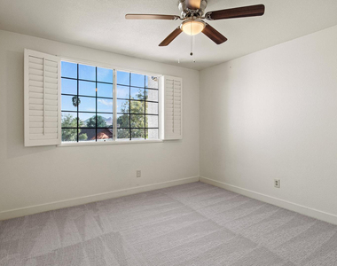 1717 E Union Hills Drive - Photo Thumbnail 42