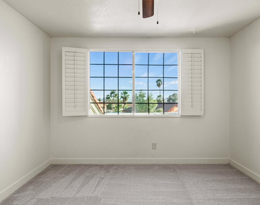 1717 E Union Hills Drive - Photo Thumbnail 44