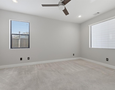 2403 Everett Street - Photo Thumbnail 25