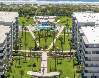 2020 N Atlantic Avenue - Photo Thumbnail 5