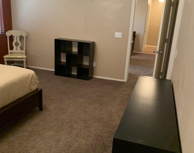 45023 W Miramar Road - Photo Thumbnail 17