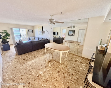 4100 Ocean Beach Boulevard - Photo Thumbnail 6