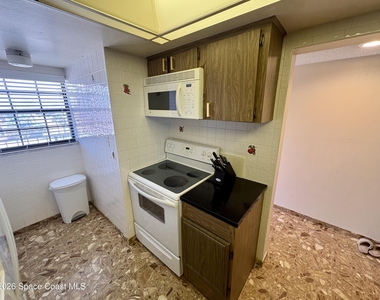 4100 Ocean Beach Boulevard - Photo Thumbnail 4
