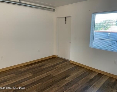 2421 Stone Street - Photo Thumbnail 3