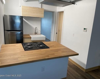 2421 Stone Street - Photo Thumbnail 11