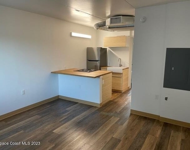 2421 Stone Street - Photo Thumbnail 5