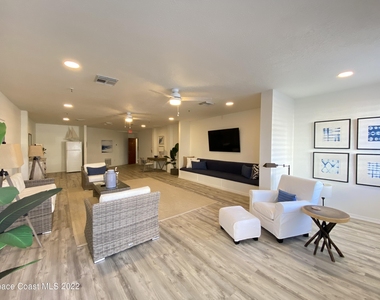 333 N Atlantic Avenue - Photo Thumbnail 2