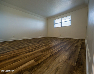 500 Palm Springs Boulevard - Photo Thumbnail 20